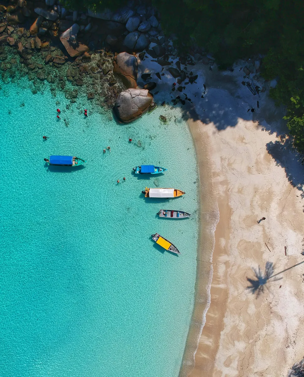 gaddafi-rusli-2ueUnL4CkV8-unsplash_result